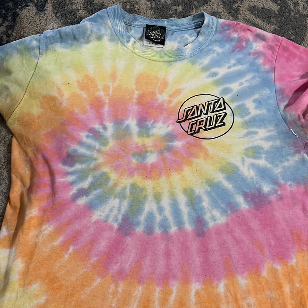 Santa Cruz tie dye shirt